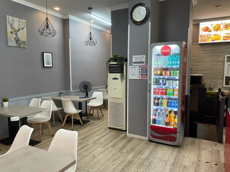 Negozio in vendita, via Alfredo Cappellini 38, Termini, Roma