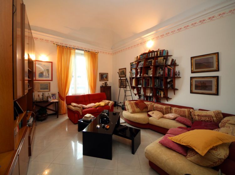 Appartamento in vendita, via di Prè  50, Centro Storico, Genova