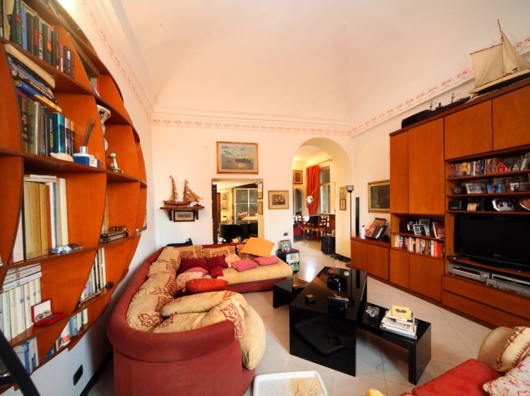 Appartamento in vendita, via di Prè  50, Centro Storico, Genova
