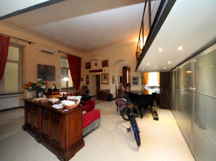 Appartamento in vendita, via di Prè  50, Centro Storico, Genova