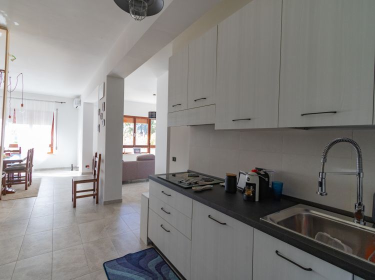 Trilocale in vendita, viale dei Bizantini  35, Sala, Catanzaro