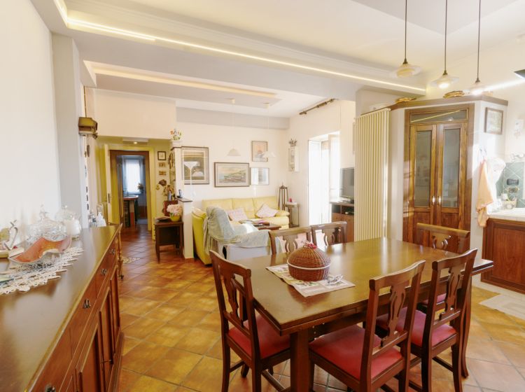 Trilocale in vendita, via Staffetta  54, Lago Patria, Giugliano In Campania