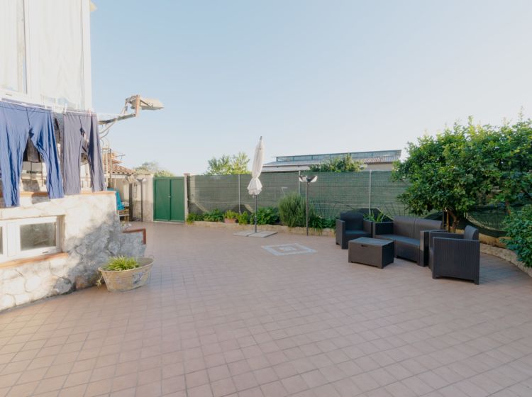 Trilocale in vendita, via Staffetta  54, Lago Patria, Giugliano In Campania