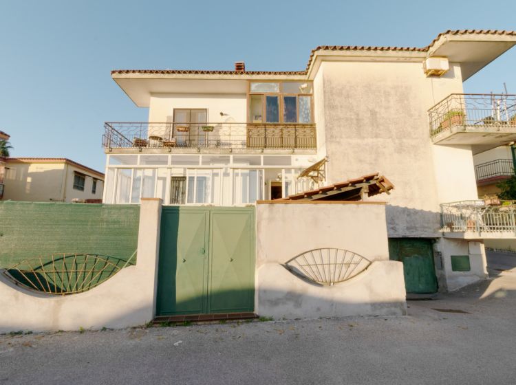 Trilocale in vendita, via Staffetta  54, Lago Patria, Giugliano In Campania