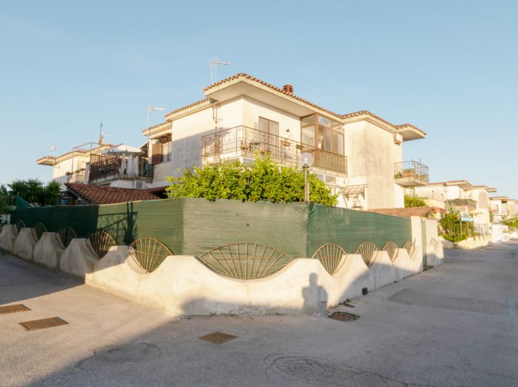 Trilocale in vendita, via Staffetta  54, Lago Patria, Giugliano In Campania
