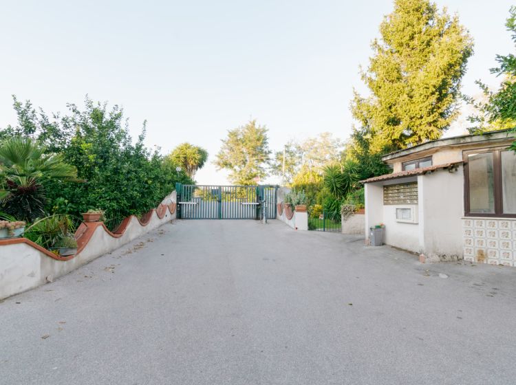 Trilocale in vendita, via Staffetta  54, Lago Patria, Giugliano In Campania