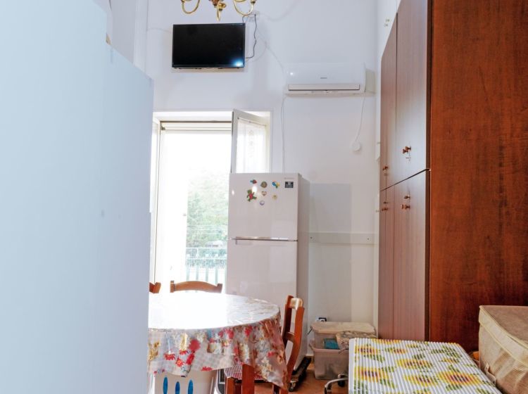 Monolocale in vendita, via Giulio Cesare  11, Fusaro, Bacoli