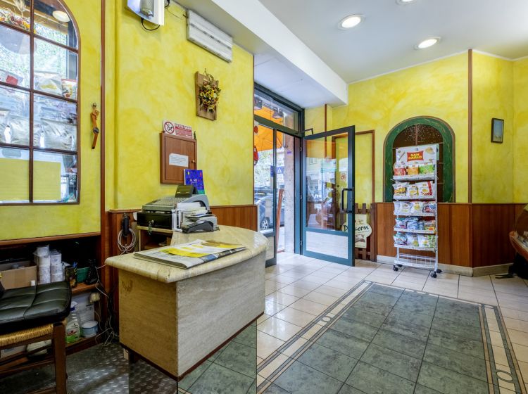 Attività / Licenza in vendita, via di Monte Verde, Monteverde, Roma