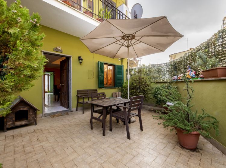 Trilocale in vendita, via Vecchia della Fontana  45, Rocca Priora