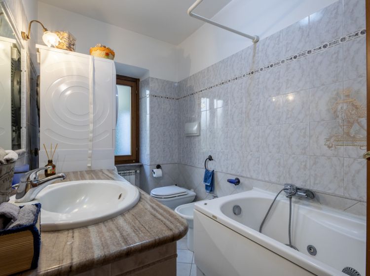 Trilocale in vendita, via Vecchia della Fontana  45, Rocca Priora
