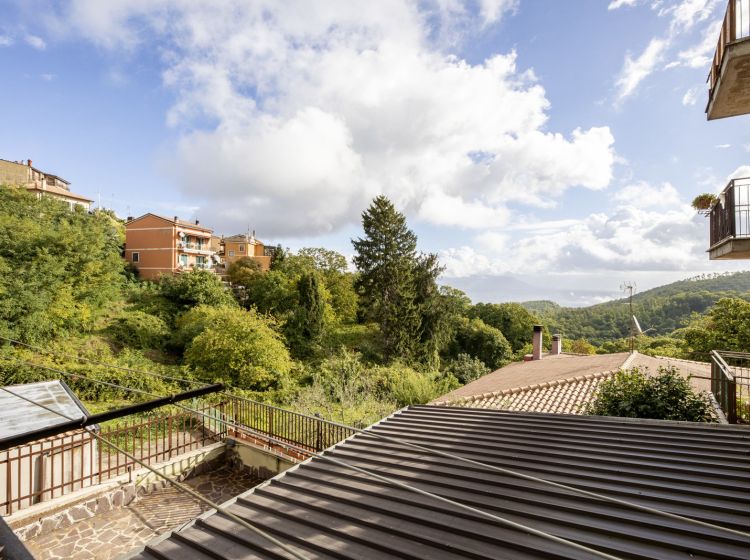 Trilocale in vendita, via Vecchia della Fontana  45, Rocca Priora