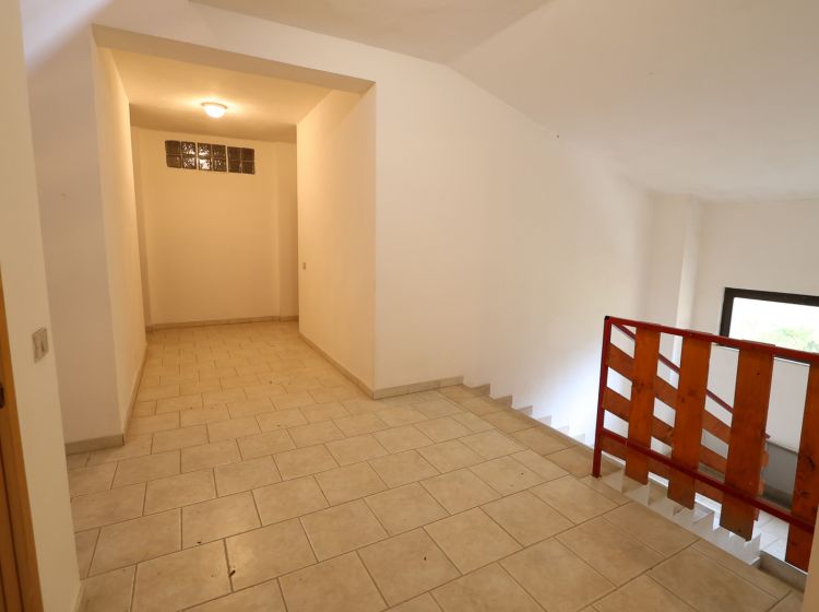 Bilocale in vendita, via Sila Magna  22, Taverna