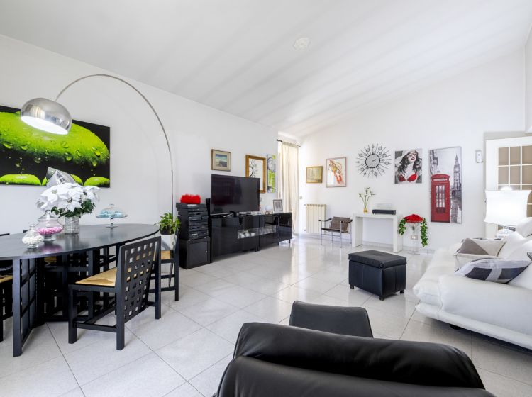 Appartamento in vendita, via di Santa Lucia  56, Fonte Nuova