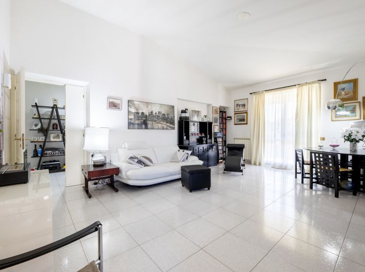 Appartamento in vendita, via di Santa Lucia  56, Fonte Nuova