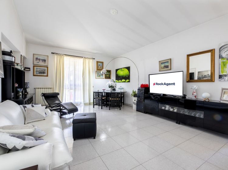 Appartamento in vendita, via di Santa Lucia  56, Fonte Nuova