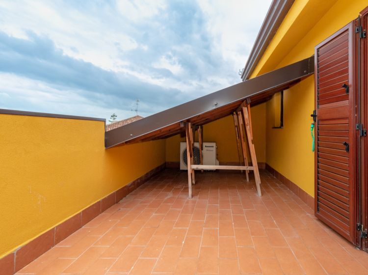 Villa in vendita, via Raffaello Sanzio  1, San Gregorio Di Catania