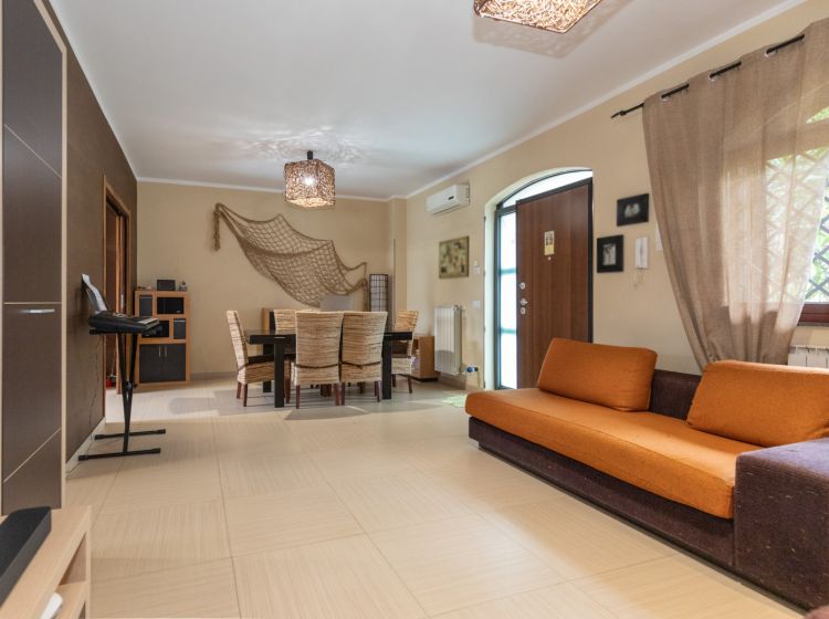 Villa in vendita, via Raffaello Sanzio  1, San Gregorio Di Catania