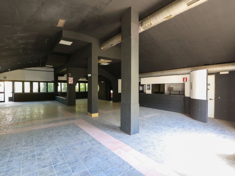 Stabile o palazzo in vendita, via Carfella', Germaneto, Settingiano