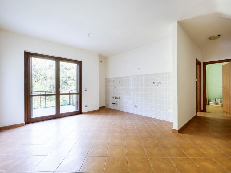 Appartamento in vendita, via Montefiore  41, Castelnuovo Di Porto