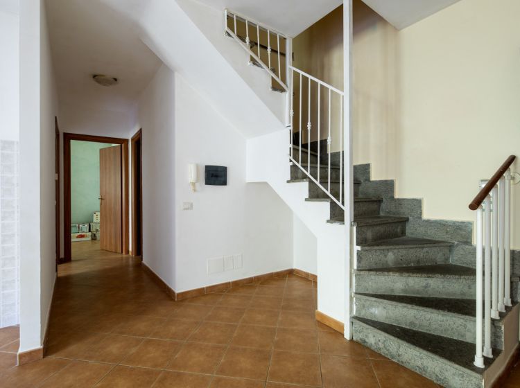 Appartamento in vendita, via Montefiore  41, Castelnuovo Di Porto