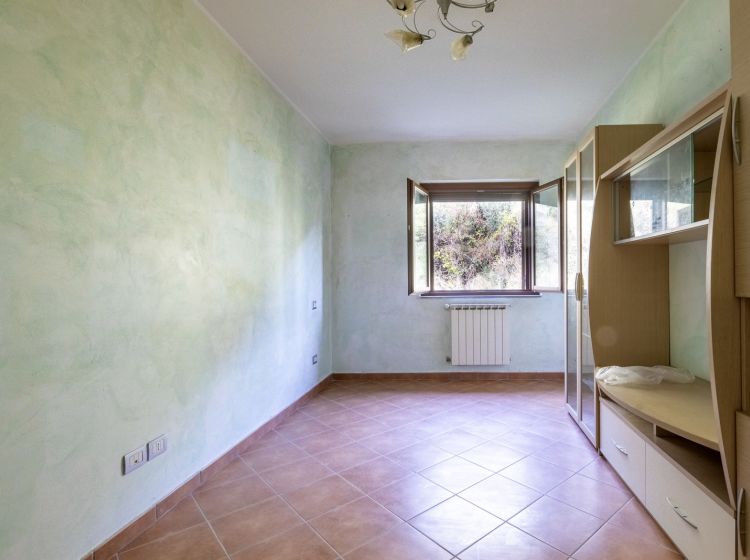 Appartamento in vendita, via Montefiore  41, Castelnuovo Di Porto