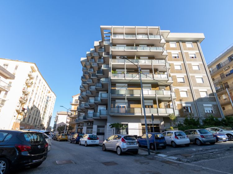 Quadrilocale in vendita, via Madonna dei Cieli  10, Stadio, Catanzaro