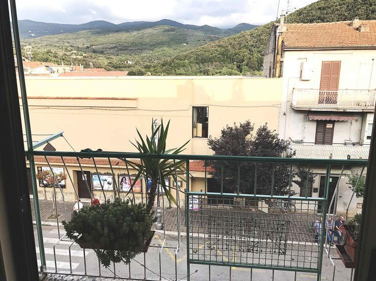 Trilocale in vendita, via Roma  8, Moricone