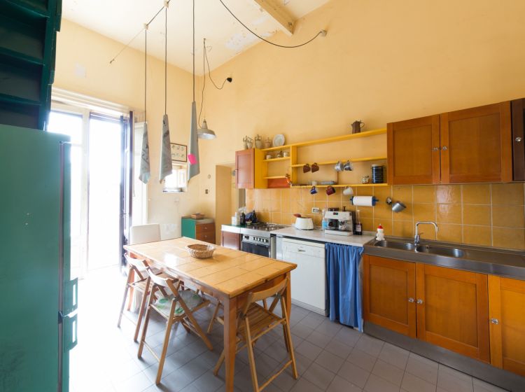 Quadrilocale in vendita, via Sapuppo  5, Centro Storico, Catania