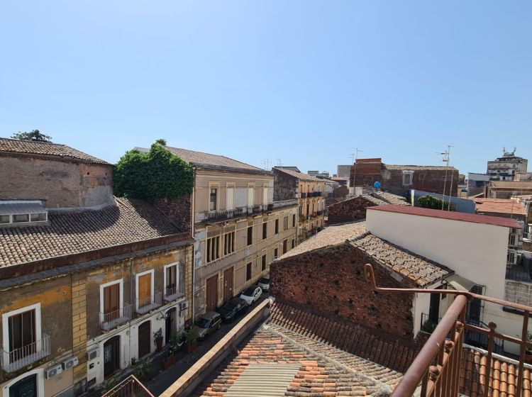Quadrilocale in vendita, via Sapuppo  5, Centro Storico, Catania