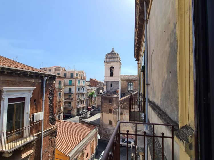Quadrilocale in vendita, via Sapuppo  5, Centro Storico, Catania