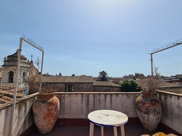 Quadrilocale in vendita, via Sapuppo  5, Centro Storico, Catania