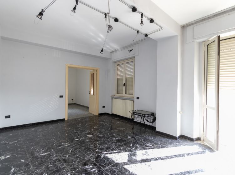 Appartamento in vendita, via Carlo V 219, Centro Storico, Catanzaro