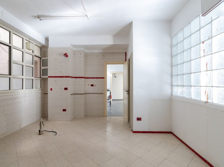 Appartamento in vendita, via Carlo V  219, Centro Storico, Catanzaro