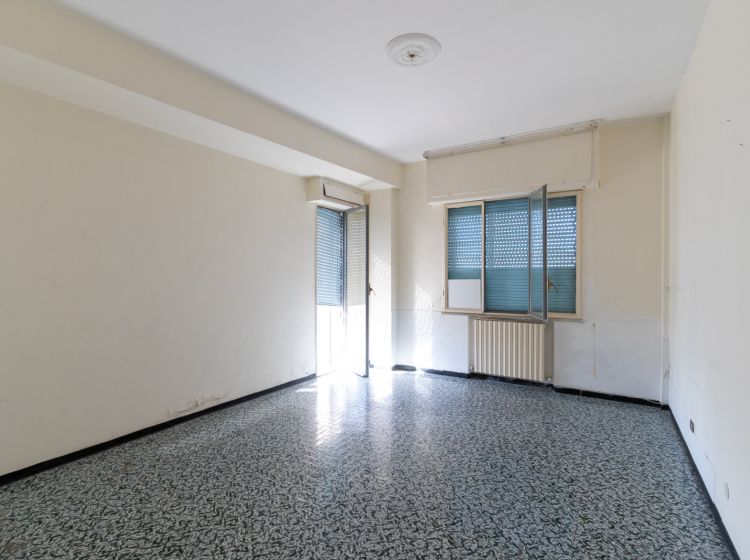 Quadrilocale in vendita, Largo Raffaele Marincola Cattaneo  22, Centro Storico, Catanzaro