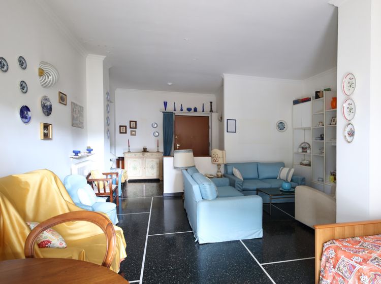 Bilocale in vendita, viale Virginia Centurione Bracelli  9, Marassi, Genova