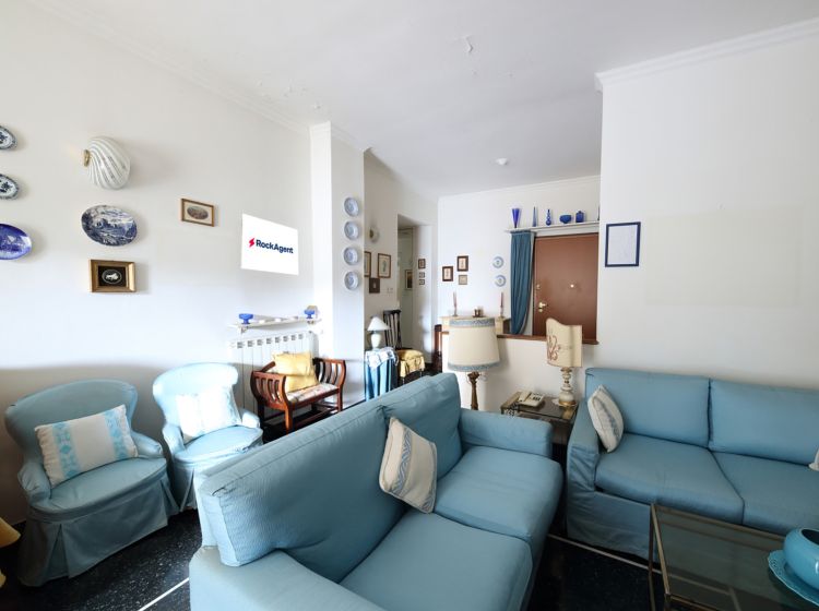Bilocale in vendita, viale Virginia Centurione Bracelli  9, Marassi, Genova