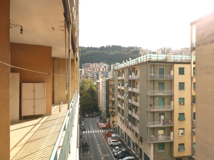 Bilocale in vendita, viale Virginia Centurione Bracelli  9, Marassi, Genova