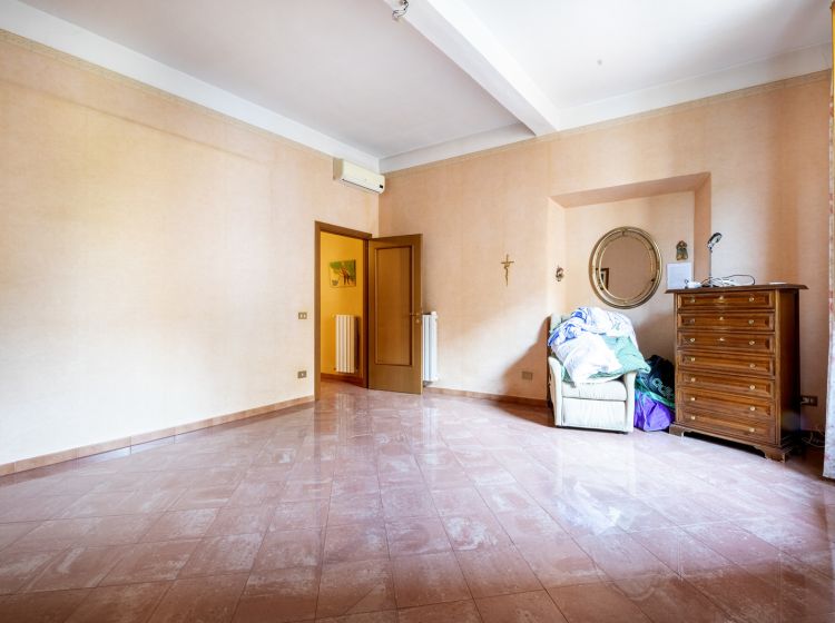 Quadrilocale in vendita, via Arenula  16, Centro Storico, Roma
