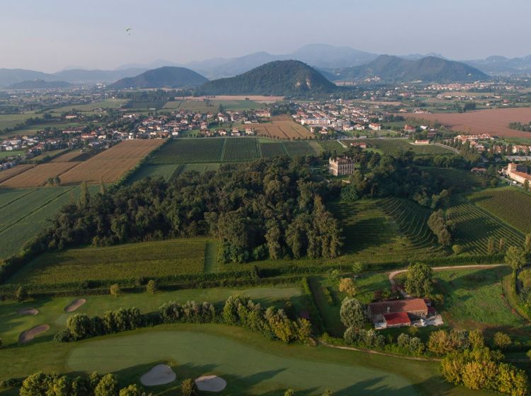 Casa colonica in vendita, via Montecchia  101, Feriole, Selvazzano Dentro