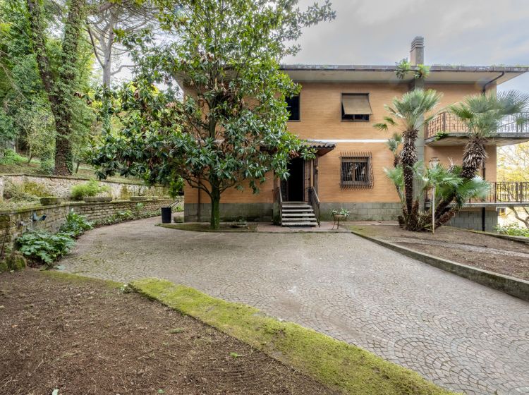 Villa in vendita, via Ferentum, Marino Centro, Marino