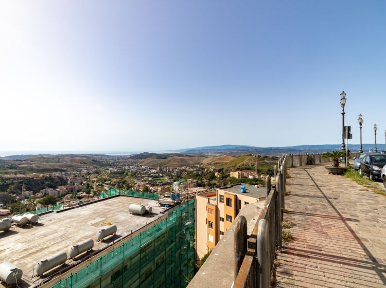 Terratetto unifamiliare in vendita, via San Francesco di Paola  23, Centro Storico, Catanzaro