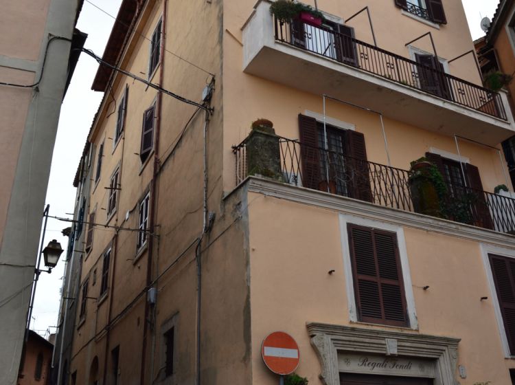 Bilocale in vendita, via Campi D'Annibale  6, Rocca Di Papa