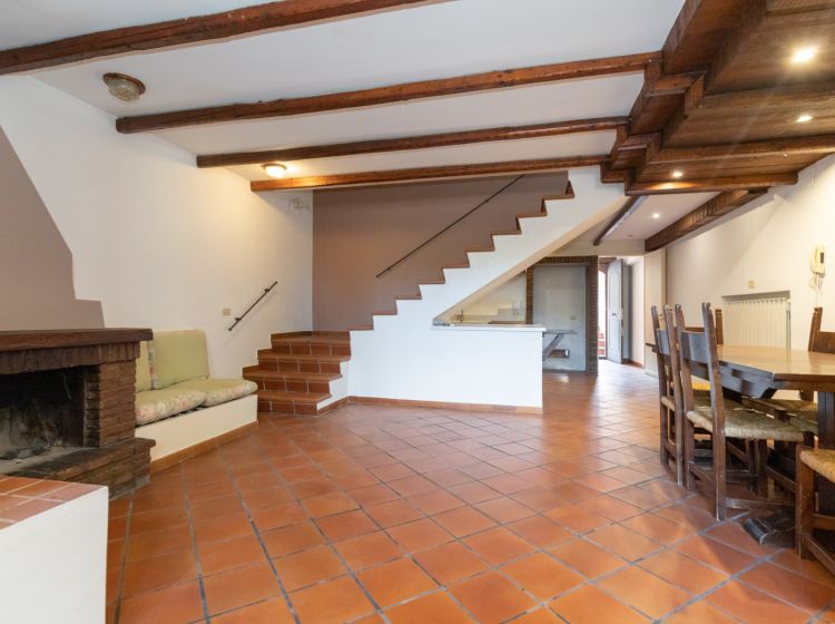 Villa in vendita, via della Regione  188, San Giovanni La Punta