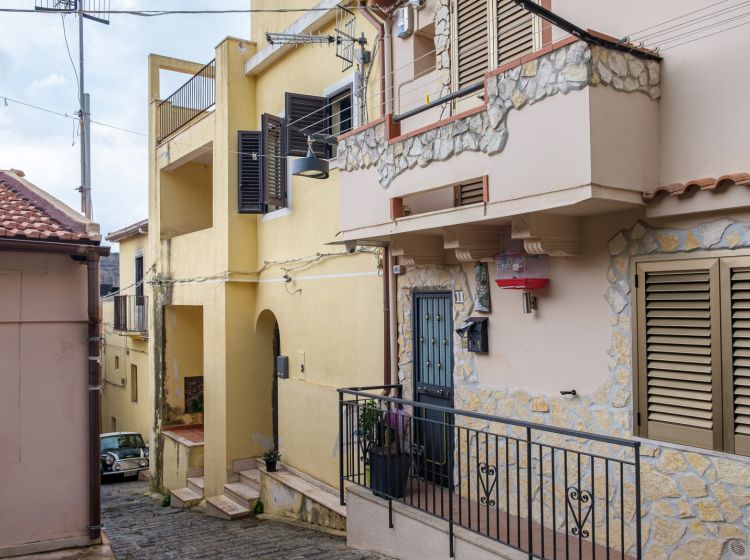 Trilocale in vendita, via Puntale, Camaro, Messina