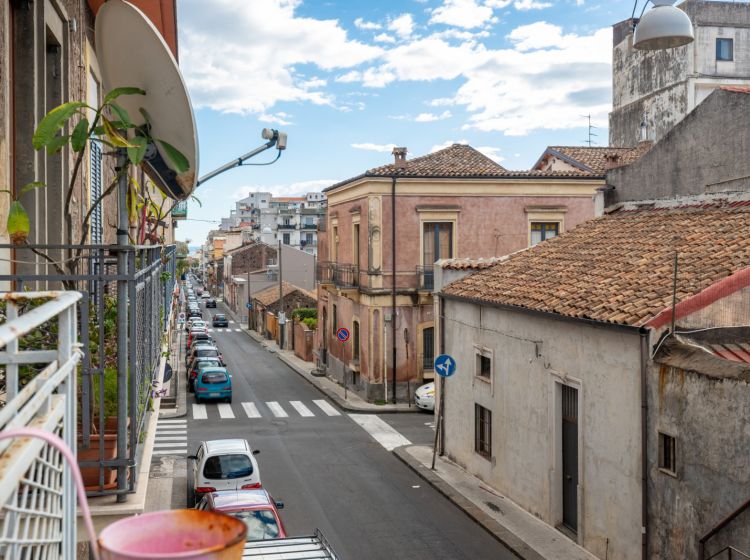 Trilocale in vendita, via Regina Bianca  196, Picanello, Catania