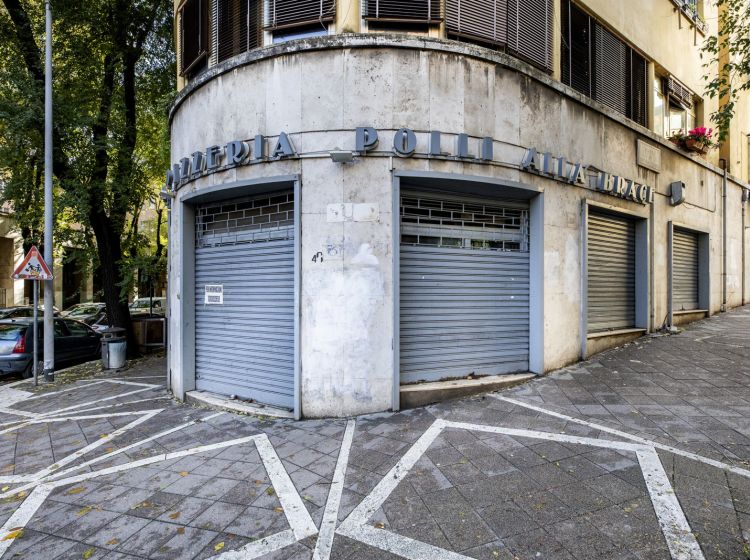 Attività / Licenza in vendita, via di Donna Olimpia  46, Monteverde, Roma