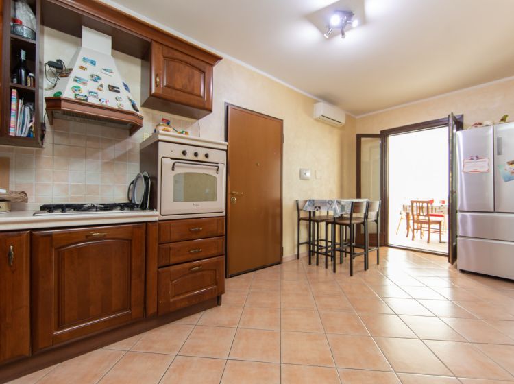 Villa in vendita, via delle Ortensie  3, Pomezia