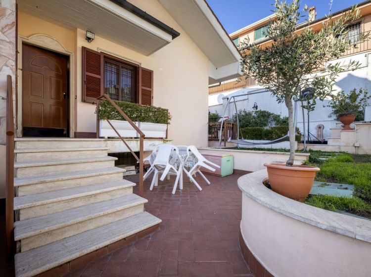 Villa in vendita, via Bellegra, Setteville, Guidonia Montecelio