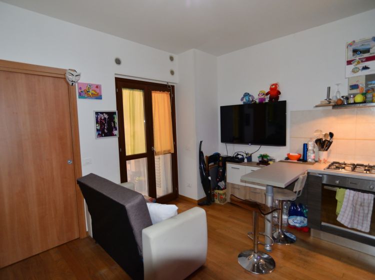 Bilocale in vendita, via Sele, Quartiere Europa, Latina
