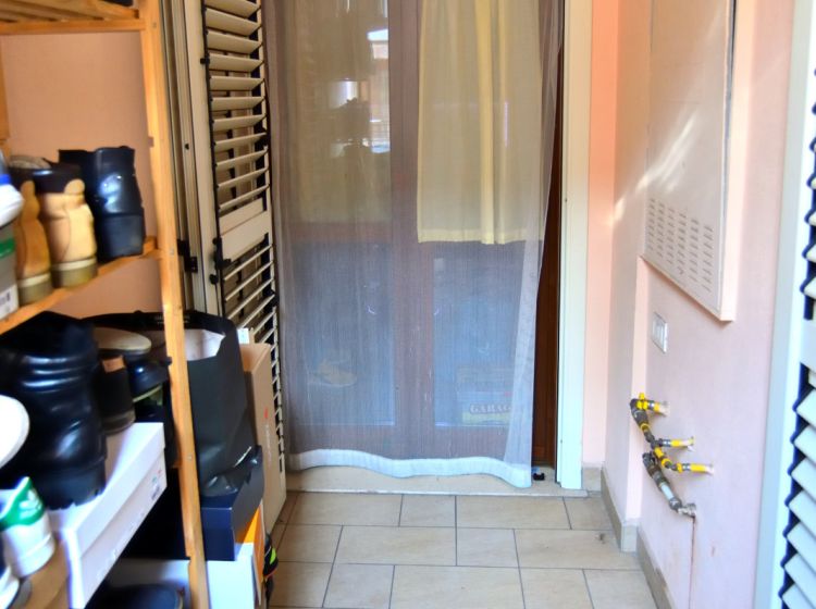Bilocale in vendita, via Sele, Quartiere Europa, Latina